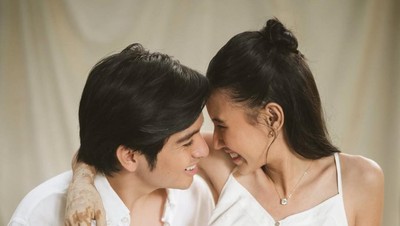 Romantis! 8 Maternity Shoot Shenina Cinnamon dan Angga Yunanda ala Film Ghost