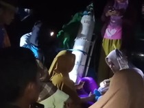 Balita Keracunan Tewas Saat Mobil Terjebak Lumpur di Jalan Menuju Puskesmas