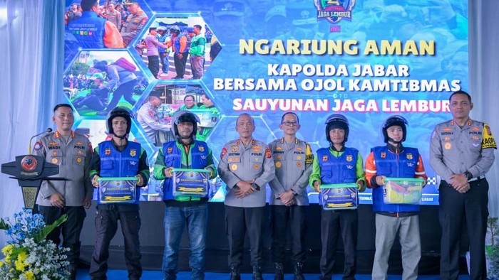 Kapolda Jabar Irjen Rudi Setiawan bertemu komunitas ojol jelang Ramadan.