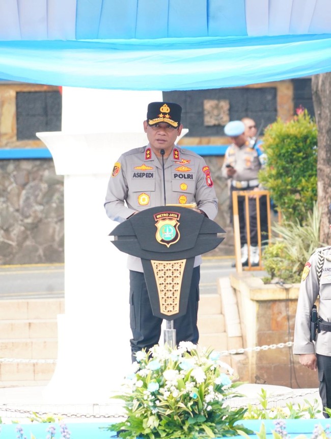Potret Kapolda Metro Pimpin Apel Siaga Kamtibmas Bareng Ojol-Buruh Sambut Ramadan