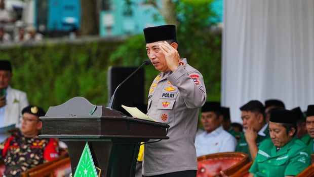 Kapolri Jenderal Listyo Sigit Prabowo hadiri kegiatan Latihan Instruktur dan Kursus Pelatih II GP Ansor, Banser, dan Majelis Dzikir Sholawat (MDS) Rijalul Ansor Tahun 2026.