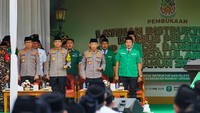 Ajakan itu disampaikan Jenderal Sigit saat menghadiri kegiatan Latihan Instruktur dan Kursus Pelatih II GP Ansor, Banser, dan MDS Rijalul Ansor Tahun 2026 di Lapangan Olah Raga SPN Selopamioro, Bantul, Daerah Istimewa Yogyakarta, Sabtu (14/2/2026). (dok Polri)