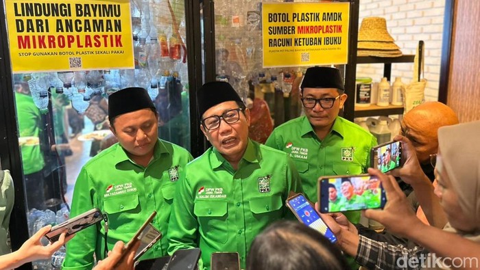 Ketua DPW PKB Jatim, Abdul Halim Iskandar
