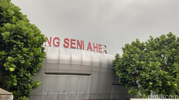 Kondisi Gedung Kesenian Aher di Sukabumi