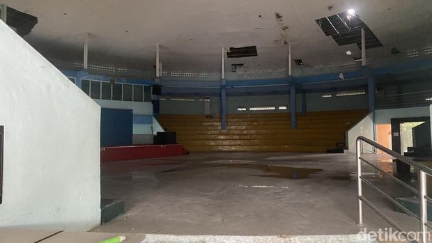 Kondisi Gedung Kesenian Aher di Sukabumi Kondisi Gedung Kesenian Aher di Sukabumi