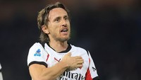 Belajarlah dari Modric, Milan!