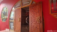 Masjid Tjia Khang Hoo: Arsitektur Tionghoa, Lampion Imlek, dan Kisah Toleransi