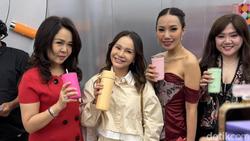 Ke Manapun Bawa Tumbler, Rossa Kolaborasi dengan Frank Green