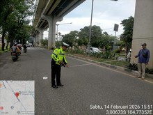 Pemotor di Palembang Tewas Ditabrak Mobil, Sopir Kabur