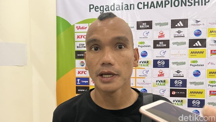 Winger PSS Sleman, Riko Simanjuntak akhirnya pecah telur dengan cetak gol perdana.