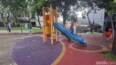 Potret Taman O di Cibubur, Punya Perpustakaan-Playground buat Anak-anak