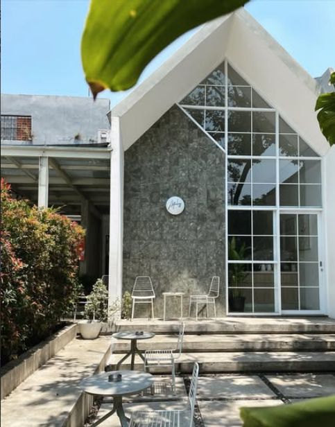 Tempat Ngopi Asri di Sentul dengan Rating Tinggi, Pas Buat Long Weekend