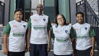 Uni Papua FC Kampanyekan Perdamaian Dunia Lewat Sepakbola
