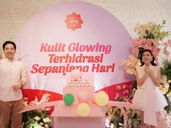 Viva Cosmetics Luncurkan Moisturizer Gel, Jadikan Shenina Cinnamon BA