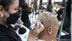 Aksi Solidaritas Cukur Rambut Peringati Hari Kanker Anak Sedunia