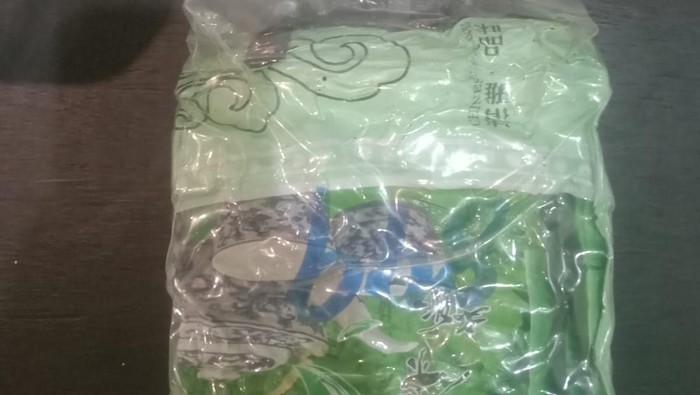 Bareskrim Polri dan Bea Cukai menggagalkan peredaran sabu dan menangkap seorang tersangka di Rohul, Riau.