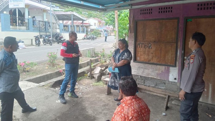 Pria berinisial JL ditangkap di Bitung setelah mengancam membunuh anaknya yang berusia 3 tahun. Polisi berhasil menyelamatkan anak tanpa luka.
