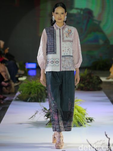 Fashion Show Heart Troops di PIK Fashion Show Heart Troops di PIK