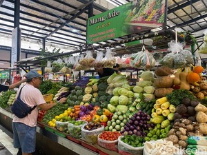 Cabe Rawit hingga Ayam Alami Kenaikan Harga Jelang Ramadan