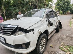 Kecelakaan Beruntun di Citra Green Bandung, Penjual Nanas Terluka Parah