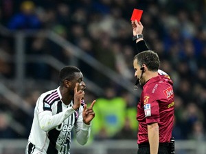 Drama Kartu Merah, Inter Gebuk Juventus 3-2