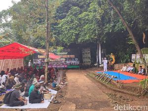 Tradisi Nadran dan Nasi Liwet 7 Warna Jelang Ramadan di Ciamis