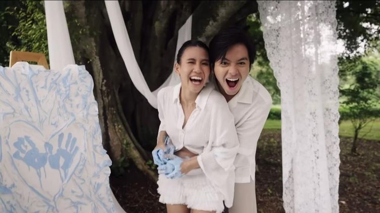 Its A Boy! Calon Anak Angga Yunanda dan Shenina Cinnamon