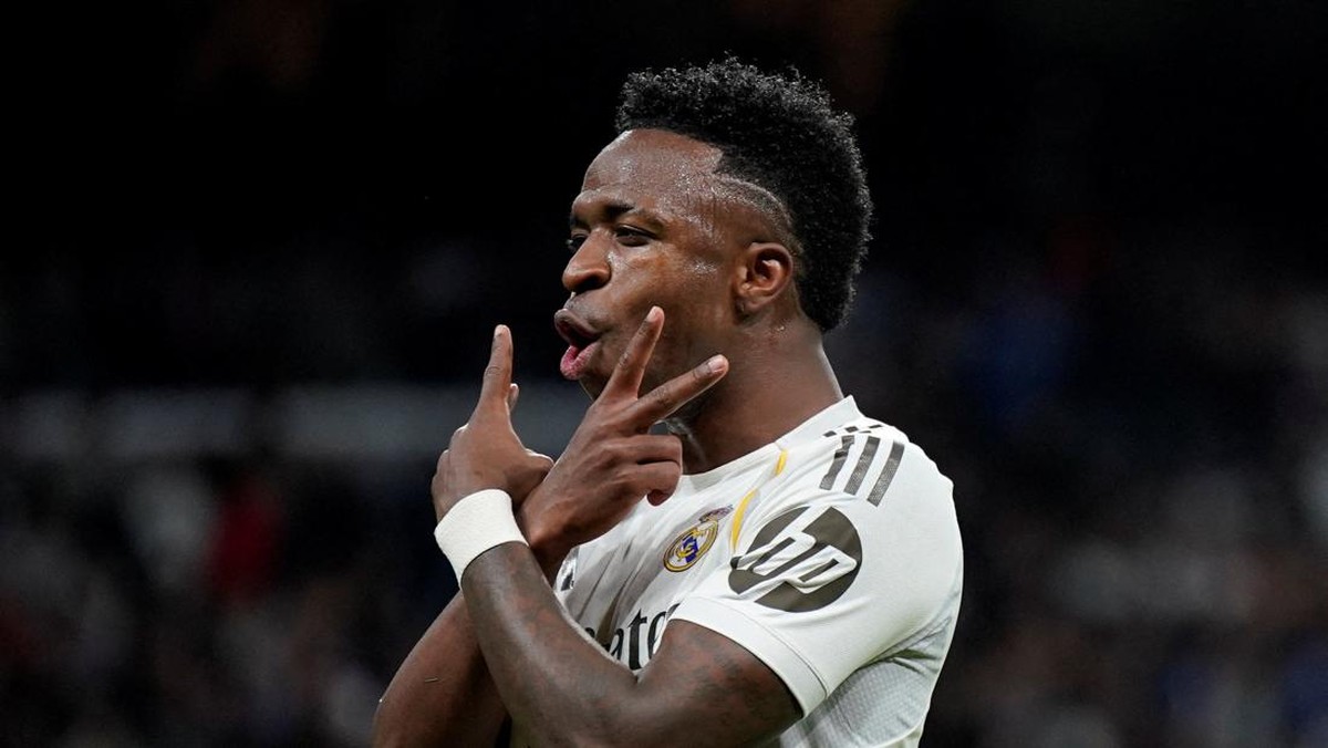 Vinicius Junior kembali berjoget usai membawa Real Madrid mengalahkan Benfica. (Foto: REUTERS/Ana Beltran)