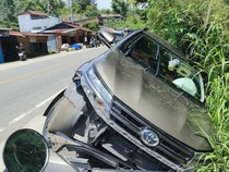 Mobil Rush Masuk Gorong-gorong di Tana Toraja, Sopir Tewas