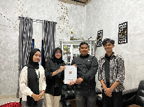 Mahasiswa KKN Unand Susun Business Plan Ayam Petelur untuk BUMNag Guguak