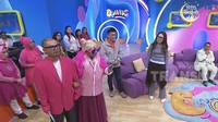 Ia mengaku bersyukur karena sudah bisa kembali menjalankan kegiatannya menjadi host di acara rutin tersebut.  Foto: Channel YouTube Trans TV