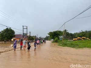 Semua Kecamatan di Tapteng Kebanjiran Lagi, Ada Jembatan Putus