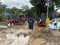 Banjir Terjang Perumahan Dinar Indah Semarang, Capai 2 Meter