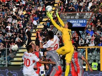 Jungkir Balik Emil Audero Selamatkan Gawang Cremonese