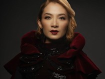 10 Tahun Hilang, Ika Putri Comeback dengan Lagu Sadis