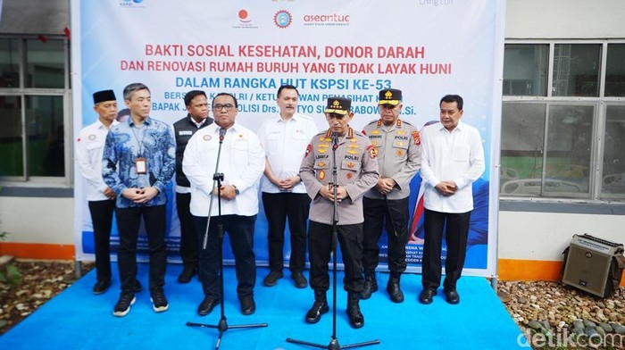 Kapolri Jenderal Listyo Sigit Prabowo di acara HUT ke-53 KSPI di PT Victory Chinglu Indonesia, Pasar Kemis, Kabupaten Tangerang, Senin (16/2/2026). (Kurniawan/detikcom)