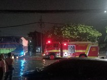 Gudang Suku Cadang Motor di Pabean Cantian Surabaya Ludes Terbakar