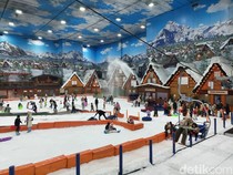 Serbu Promo Libur Imlek, Yuk Main Salju di Trans Snow World Bintaro