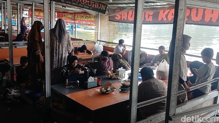 Munggahan di tepi danau Situgede, Tasikmalaya