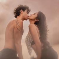 Meski memiliki jarak usia sekitar 25 tahun, dimana Tristan jauh lebih muda dari Olla, namun pasangan satu ini terlihat serasi dan kompak. Foto: Instagram/@riomotret