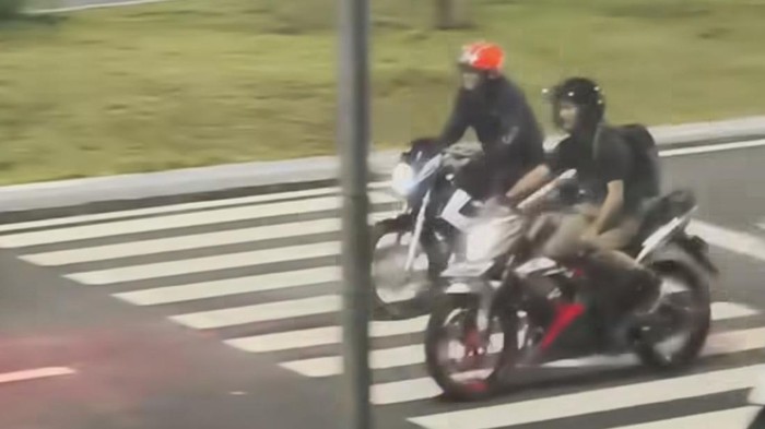 Pengendara motor menjadikan kawasan CPI Makassar sebagai arena balap liar.