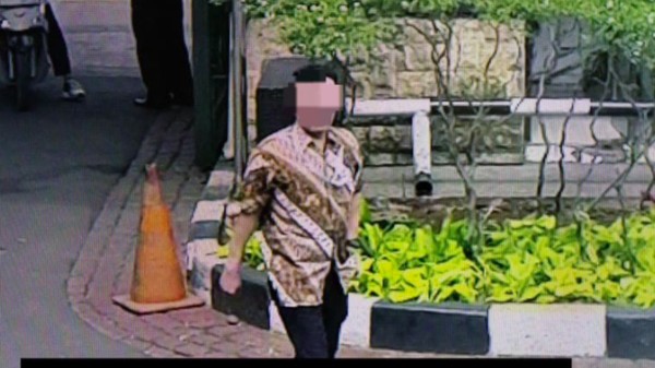 https://awsimages.detik.net.id/community/media/visual/2026/02/16/polisi-menangkap-maling-laptop-yang-menggunakan-lanyard-di-salah-satu-hotel-bintang-5-kawasan-karet-jakarta-pusat-jakpus-dok-i-1771235336860_169.png?q=90&w=600
