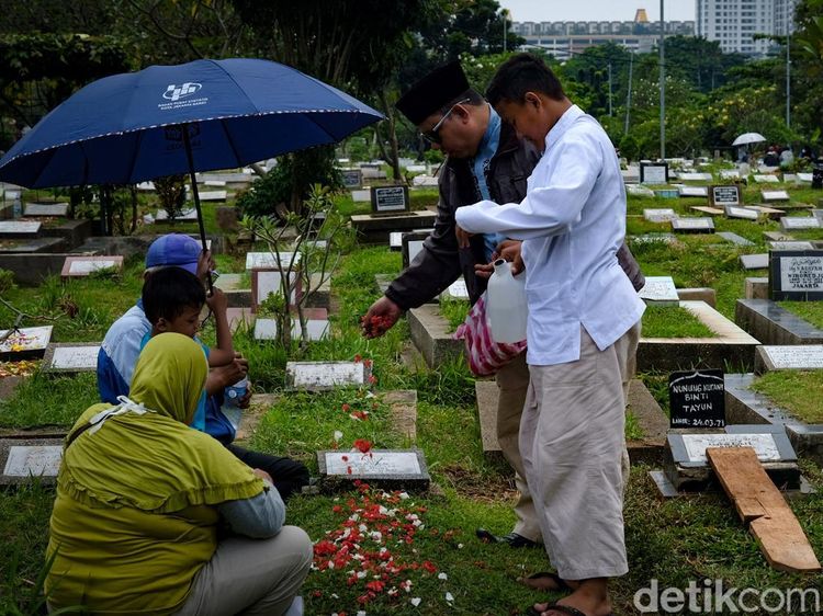 TPU Karet Bivak Dikunjungi Peziarah Jelang Ramadan
