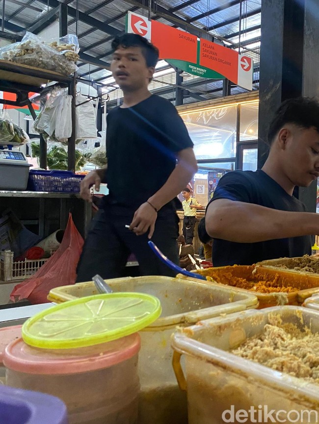 Belanja di Fresh Market Bintaro, Ada Gerai Bumbu Halus Super Lengkap!