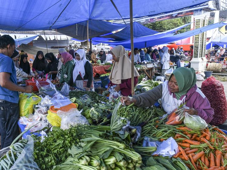 Bangkit Pascabanjir, Pasar Maninjau Diserbu Pembeli Jelang Ramadan