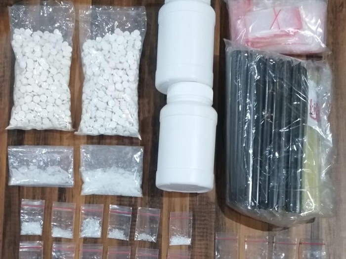 Barang bukti pengedar narkoba di Surabaya