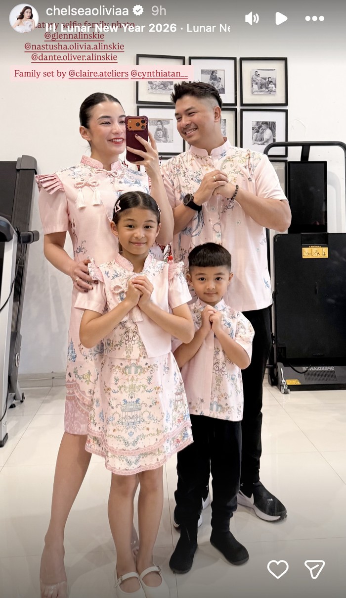 Chelsea Olivia dan Glenn Alinskie Nikmati Yusheng hingga Dikirimi Buah Imlek