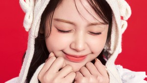 Lihat nih ekspresi Carmen si gadis Bali, bikin gemas! (Foto: dok. SM Entertainment)