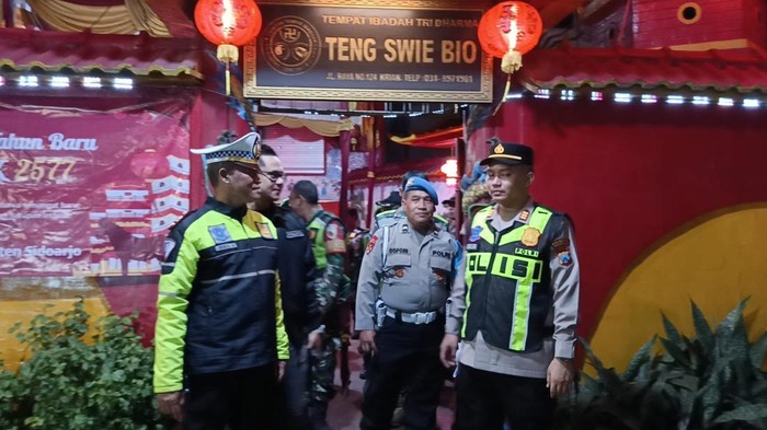 Kelenteng Teng Swie Bio Krian Sidoarjo