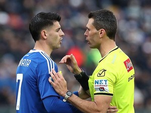 Kartu Merah Morata Bikin Fabregas Geram